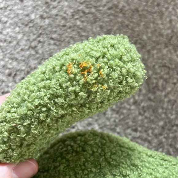 Cute Green Frog Crossbody Bag Frog Head Plush Purse Adjustable Printed Strap - Picture 6 of 6